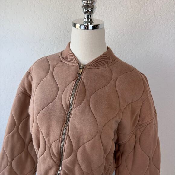 Abercrombie & Fitch Quilted Zip Up Bomber Jacket size Medium Tan Womens - Picture 4 of 9